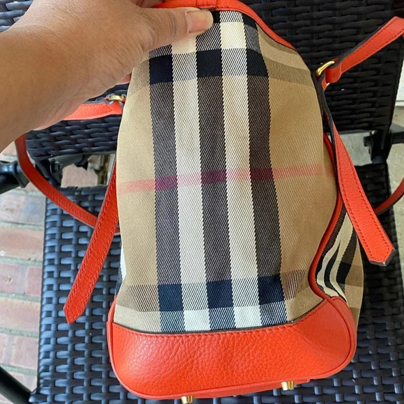 Burberry Novacheck Tote, Canvas/Leather - Picture 7 of 14